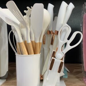 Silicon wood 
Cookware