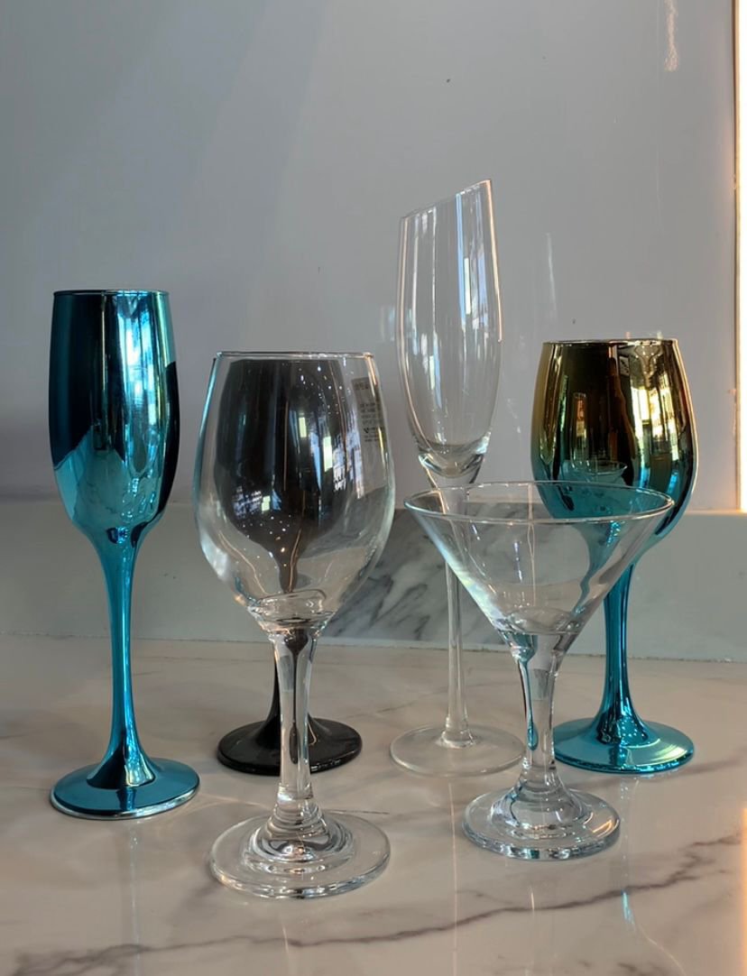 Wine glass sets