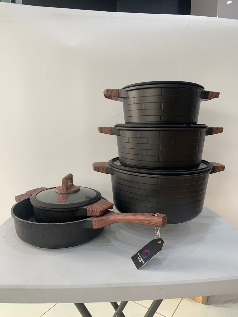 Brick pot