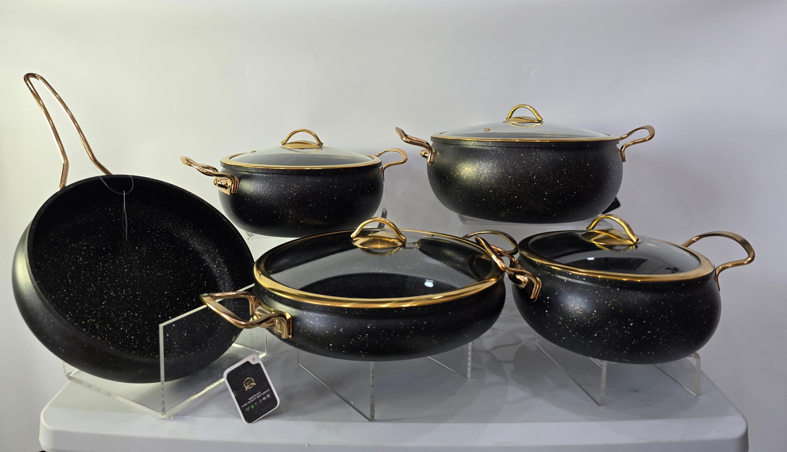 Turkey curve pot