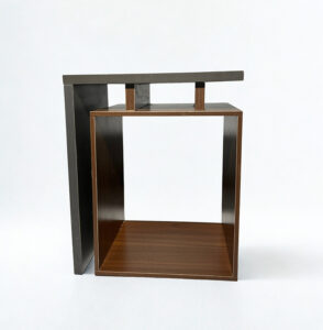 Hail side stool