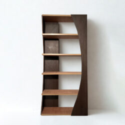 Arc shelf
