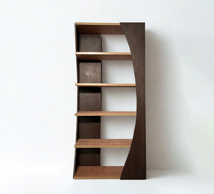 Arc shelf